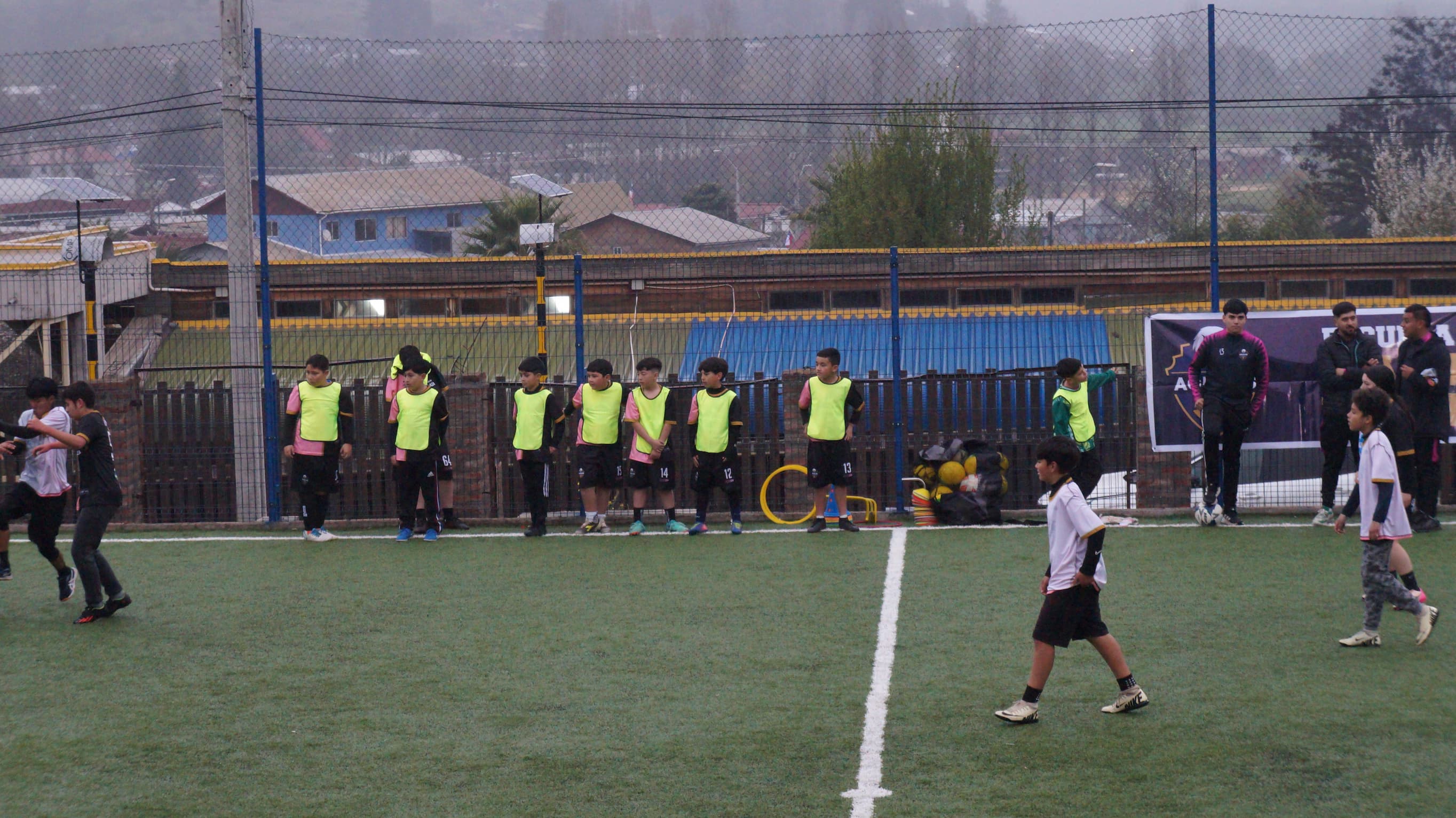 Actividad utilizando implementos deportivos